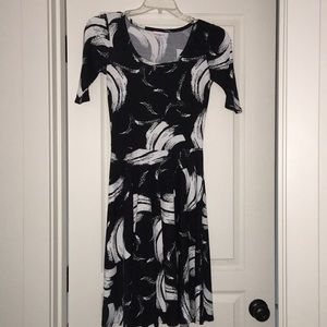 LuLaRoe Nicole dress